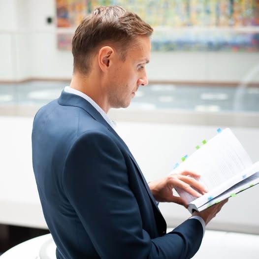 Nieetyczne zagrywki w negocjacjach - jak je rozpoznac i jak reagowac